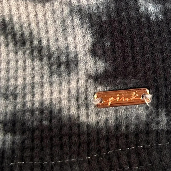 PINK Victoria Secret Women's Tie Dye Waffle Weave LS Top Size XL - Picture 5 of 7